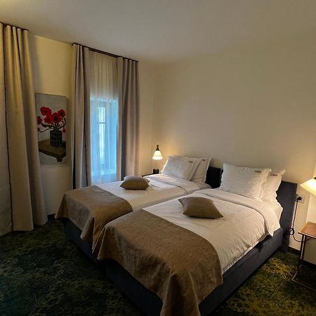 فندق La Boheme Boutique Casa Soare بوخارست المظهر الخارجي الصورة