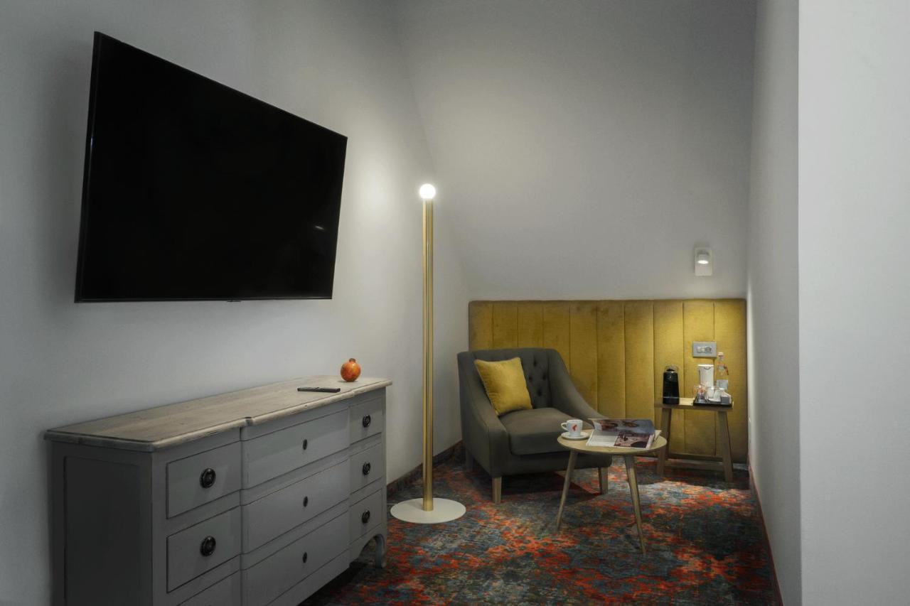 فندق La Boheme Boutique Casa Soare بوخارست المظهر الخارجي الصورة