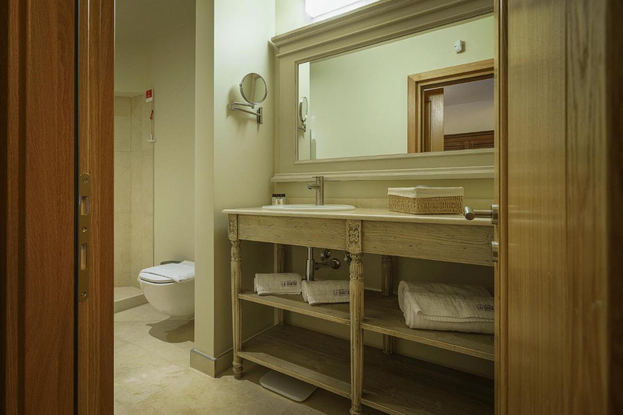 فندق La Boheme Boutique Casa Soare بوخارست المظهر الخارجي الصورة