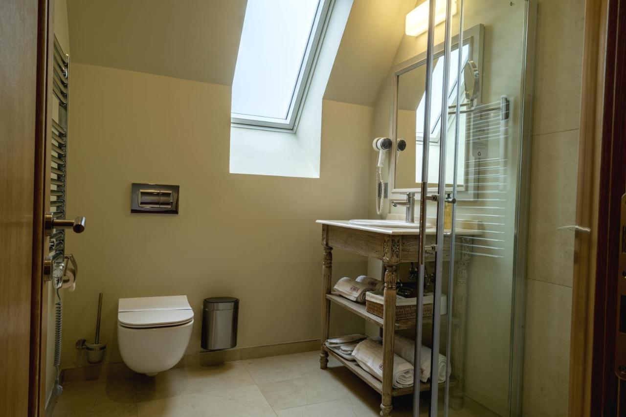 فندق La Boheme Boutique Casa Soare بوخارست المظهر الخارجي الصورة