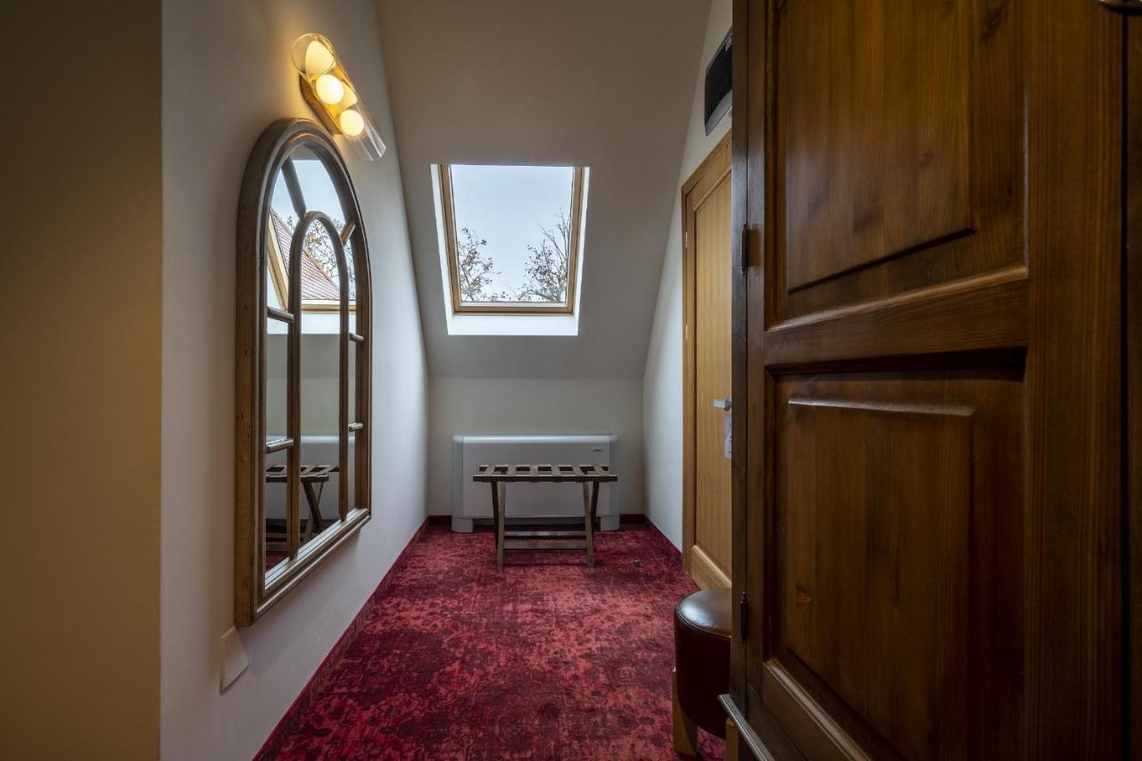 فندق La Boheme Boutique Casa Soare بوخارست المظهر الخارجي الصورة